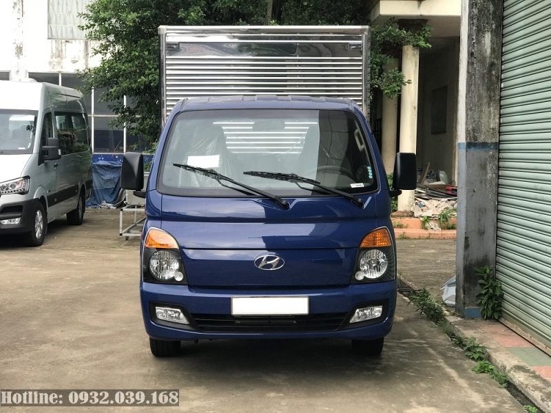 Hyundai New Porter H150 thùng kín Inox